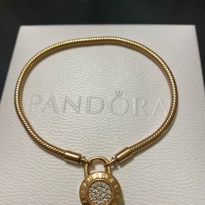 Pandora (Rose Gold)Bracelet